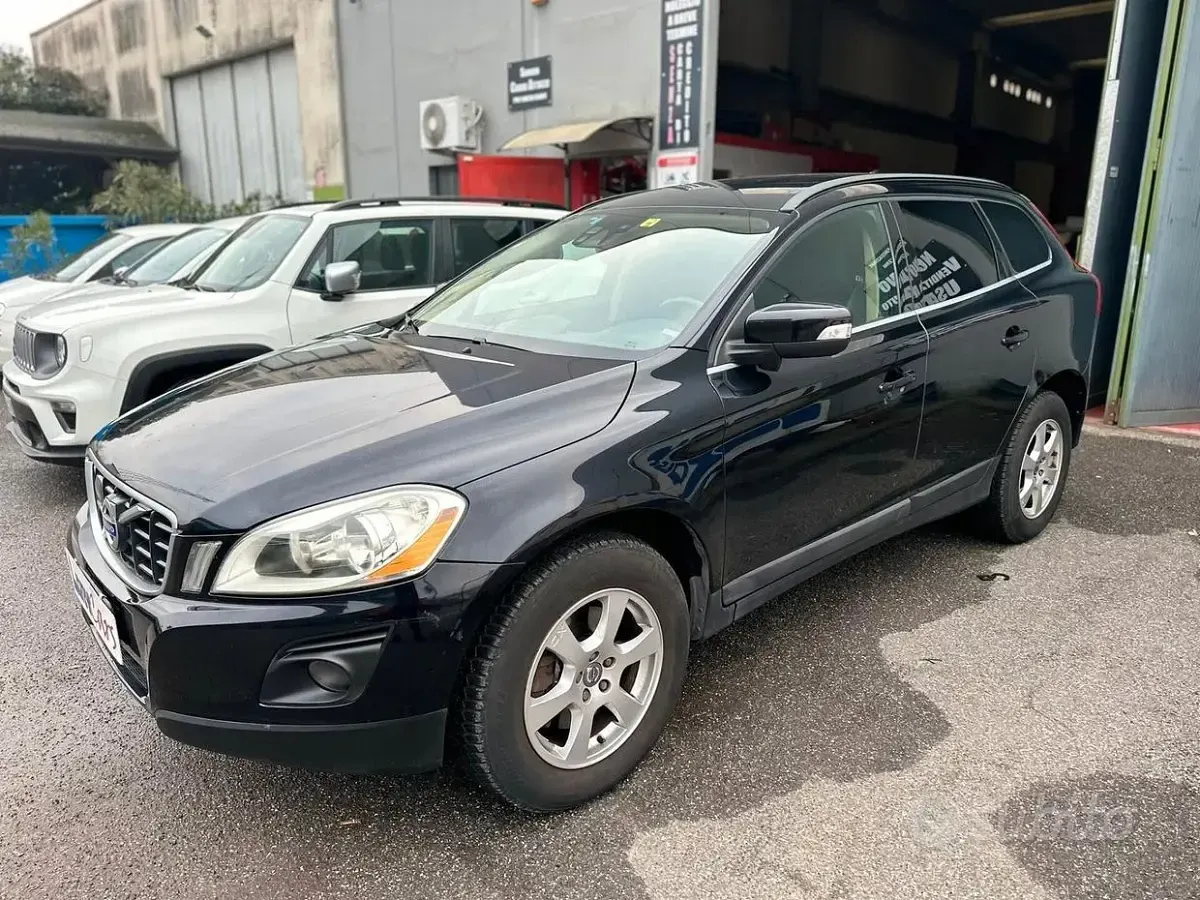 Usata Volvo XC60 Summum 205 CV (150 kW) 2009 Nero SUV