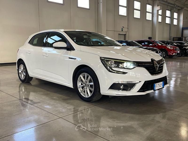 Usata Renault Mégane IV Dynamique 110 CV (80 kW) 2016 Other Utilitaria