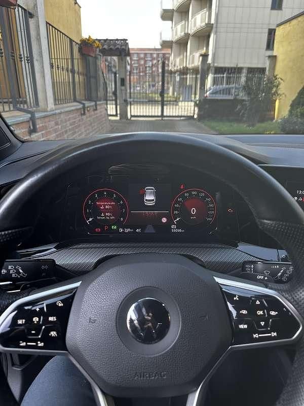 Usata VW Golf VIII R-line 150 CV (110 kW) 2021 Berlina