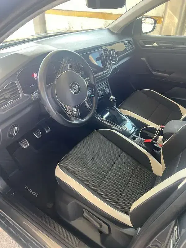 Usata VW T-Roc Advance 116 CV (85 kW) 2020 Grigio SUV