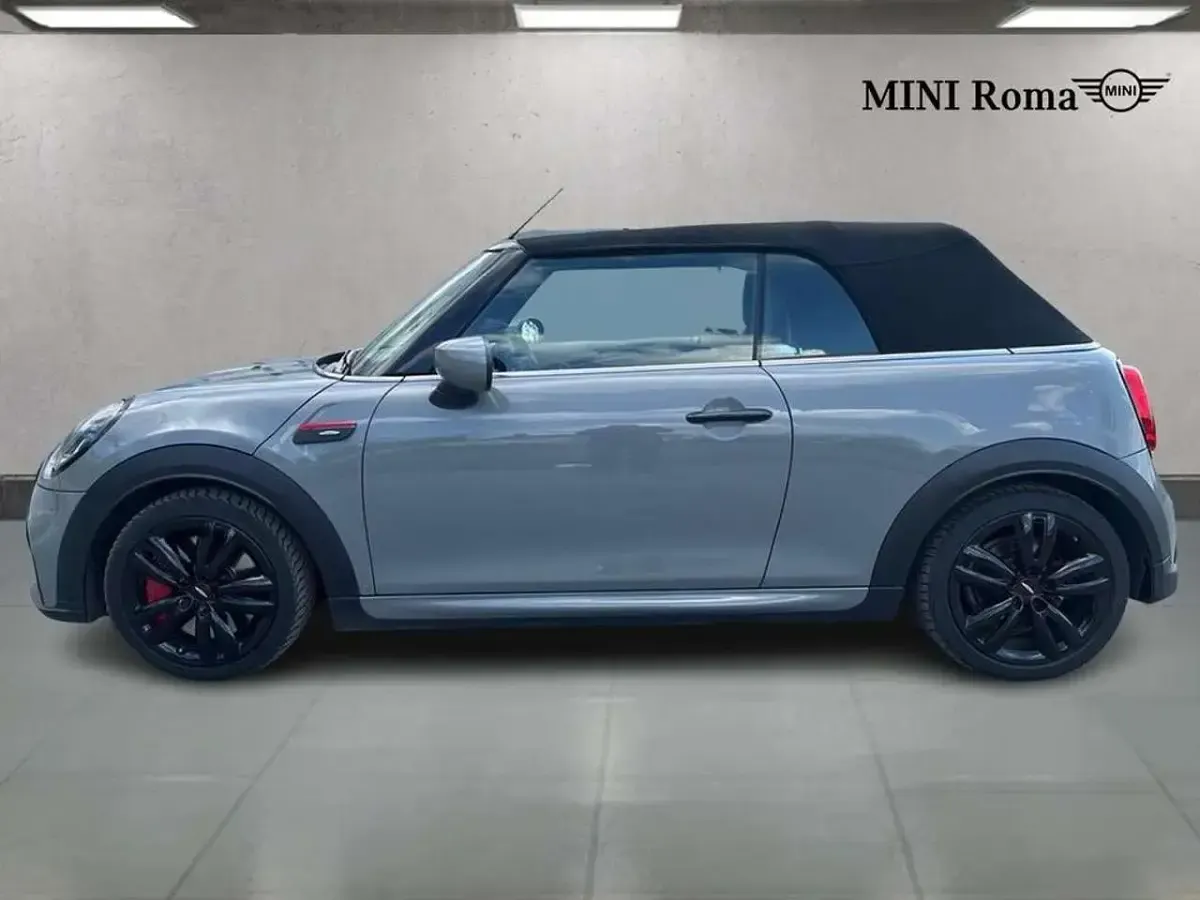 Begagnad Mini John Cooper Works Cabriolet 231 HK (169 kW) 2022 Grå Cab