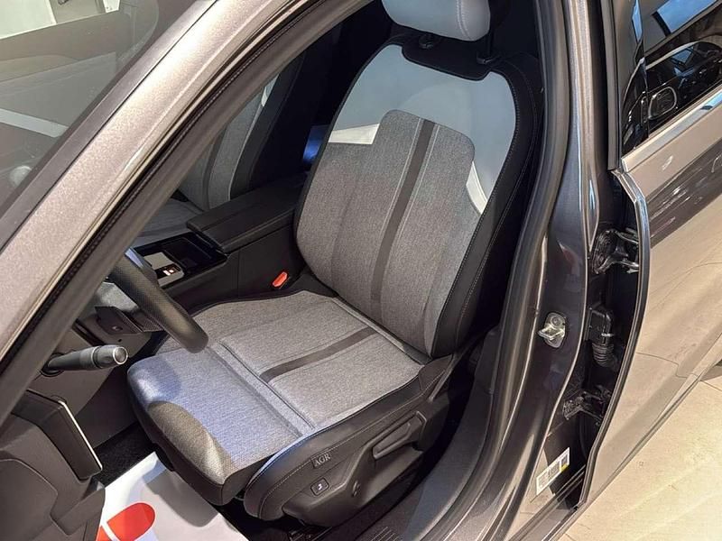 Usata Opel Astra Elegance 181 CV (133 kW) 2023 Grigio Utilitaria