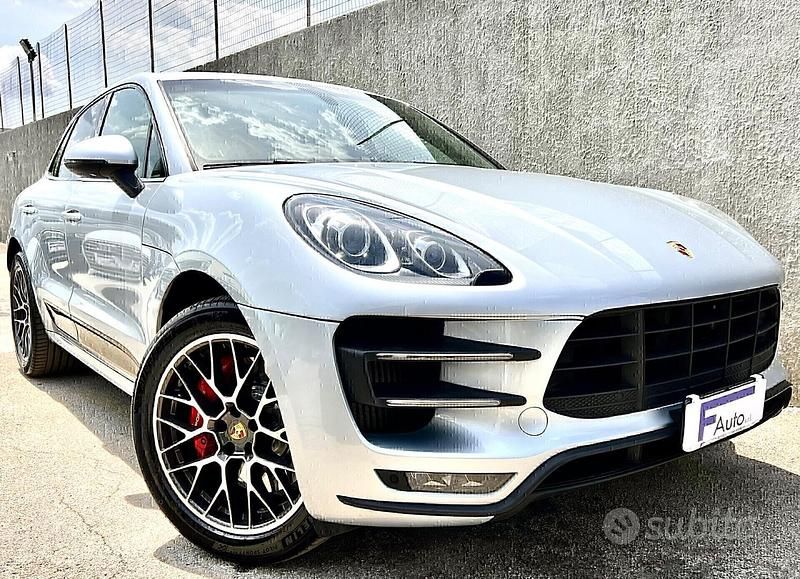 Grigio Usata 2014 Porsche Macan Turbo SUV | 39.900 € (Molto cara) - Immagine 1/4