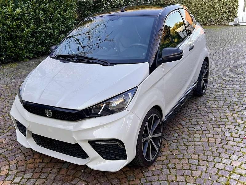 Usata Aixam Coupe GTI 2021 Bianco Coupé