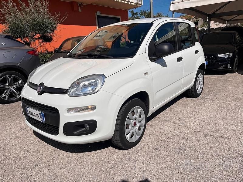 Usata Fiat Panda Easy 85 CV (62 kW) 2018 Bianco Utilitaria