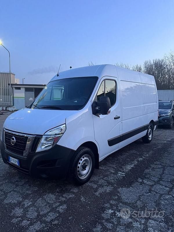 Usata Nissan Interstar 135 CV (99 kW) 2023 Bianco Furgone