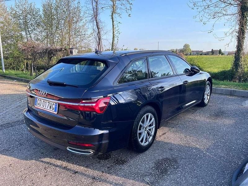 Usata Audi A6 Business 163 CV (119 kW) 2021 Blu/azzurro Station wagon
