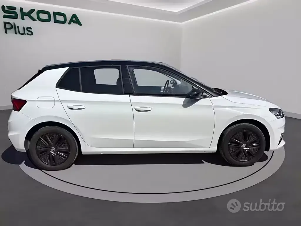 Usata Skoda Fabia 95 CV (69 kW) 2025 Bianco luna metalizzato Utilitaria