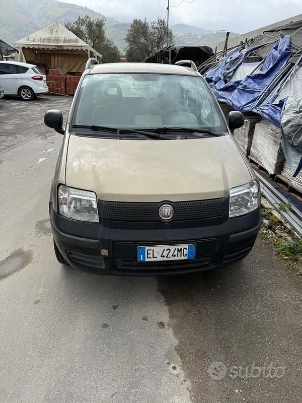 Usata Fiat Panda 77 CV (56 kW) 2011 Marrone Berlina