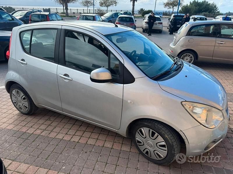 Usata Opel Agila 2011 Grigio Utilitaria
