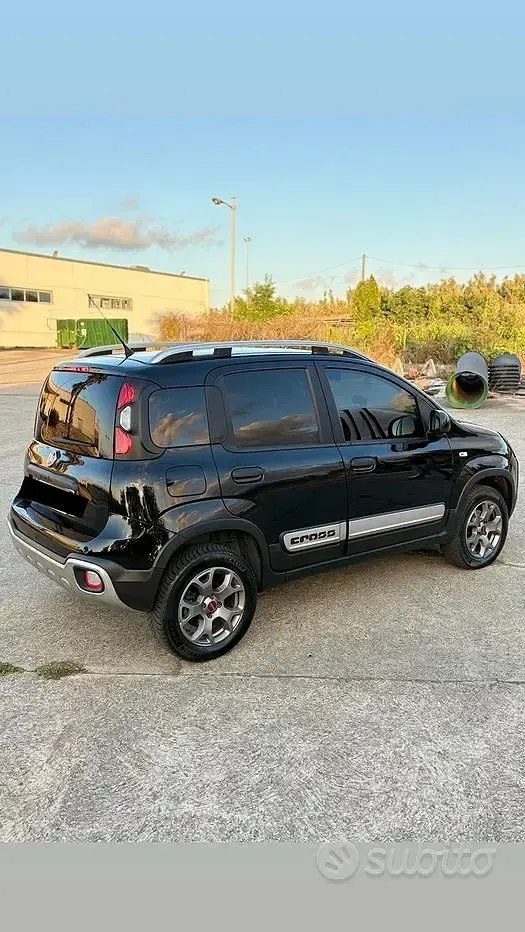 Usata Fiat Panda Cross Cross 95 CV (69 kW) 2018 Nero Utilitaria