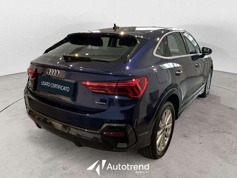Usata Audi Q3 Business Plus 190 CV (139 kW) 2021 Blu/azzurro SUV