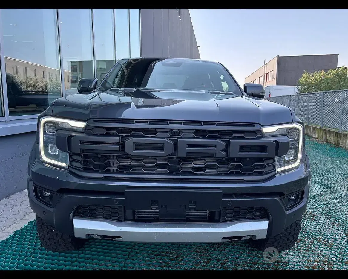 Nuova Ford Ranger Raptor 210 CV (154 kW) 2026 Grigio Pick-up