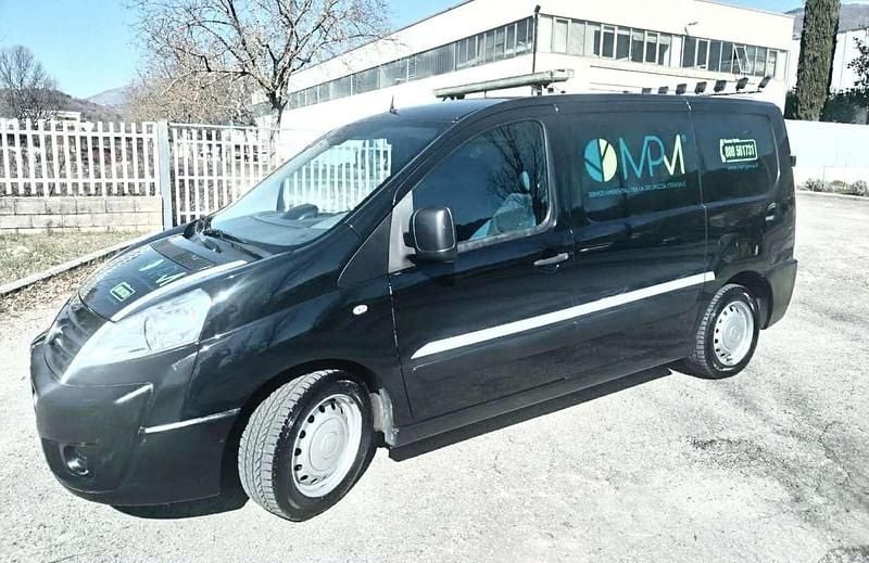 Usata Fiat Scudo Lusso 120 CV (88 kW) 2008 Nero Furgone