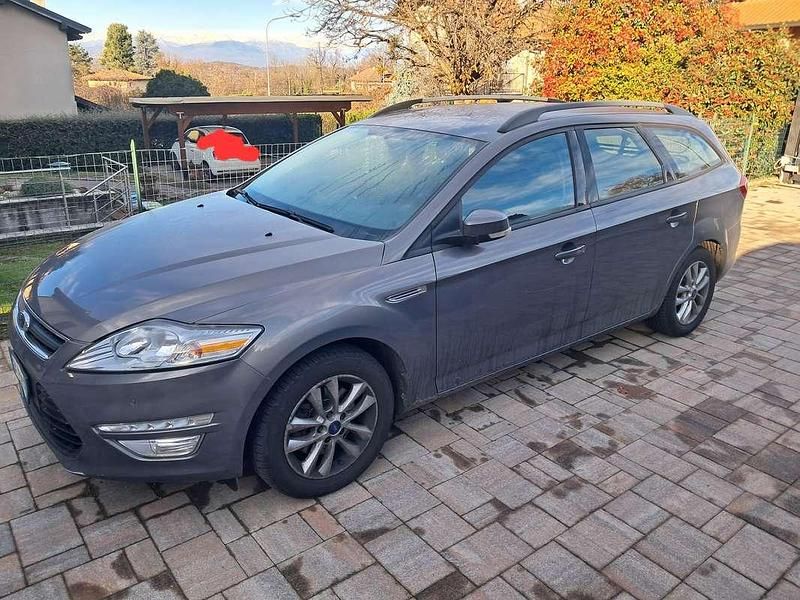 Usata Ford Mondeo 116 CV (85 kW) 2011 Argento Station wagon