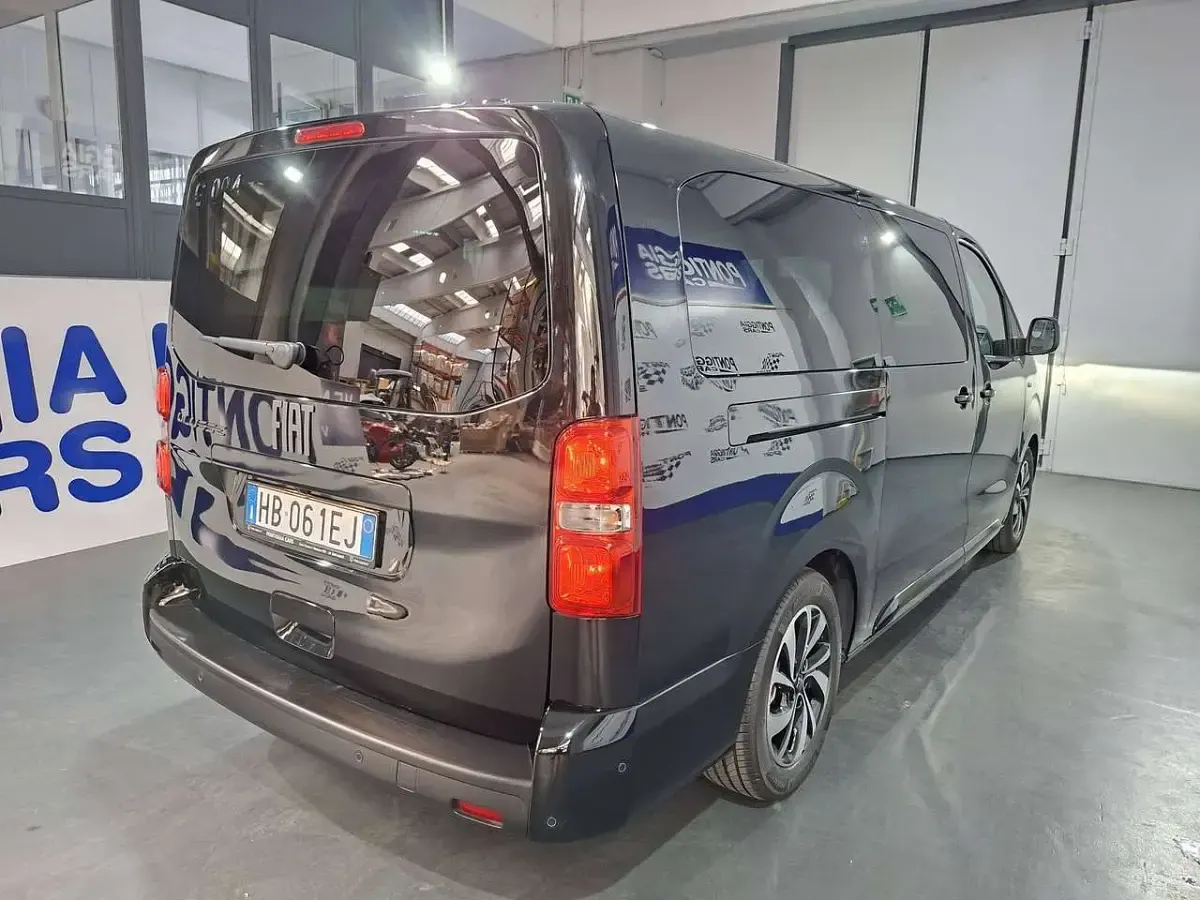 Nuova Fiat E-Ulysse 131 kW (179 CV) 2025 Nero Monovolume