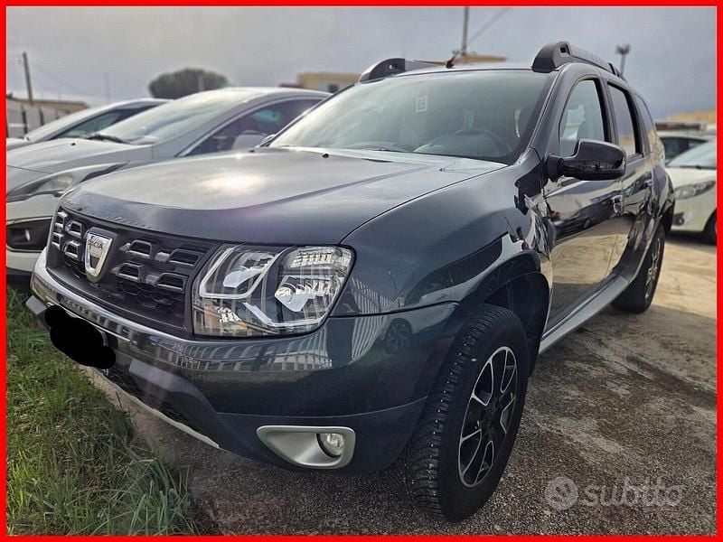 Grigio Usata 2017 Dacia Duster Black Shadow SUV | 10.000 € (Buon prezzo) - Immagine 1/4