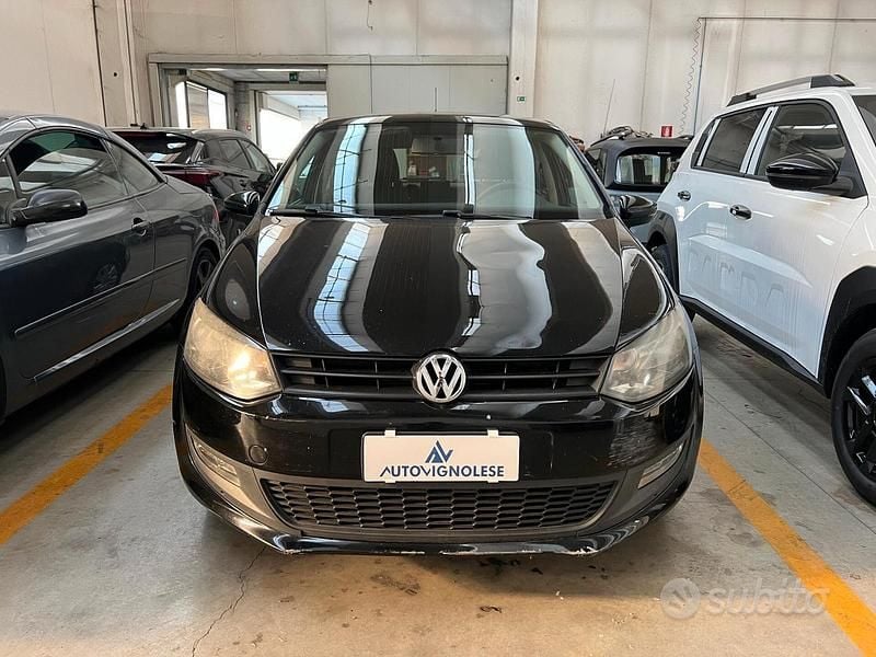 Usata VW Polo Trendline 75 CV (55 kW) 2012 Nero Utilitaria