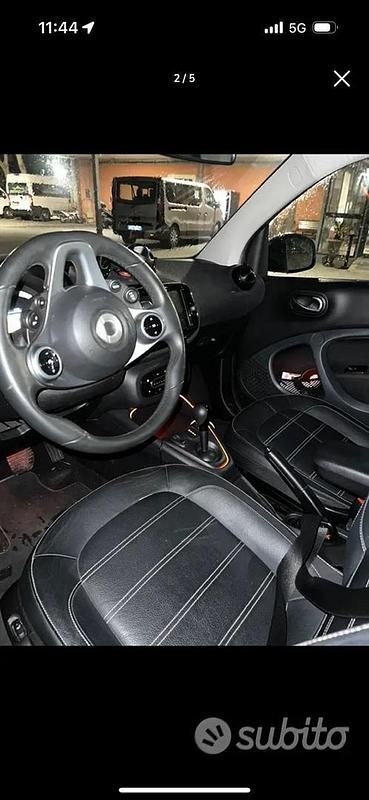 Usata Smart ForTwo Electric Drive 60 kW (82 CV) 2019 Bianco