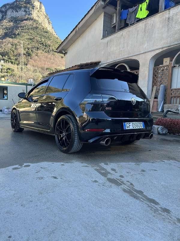 Usata VW Golf VII GTI 245 CV (180 kW) 2018 Nero Berlina