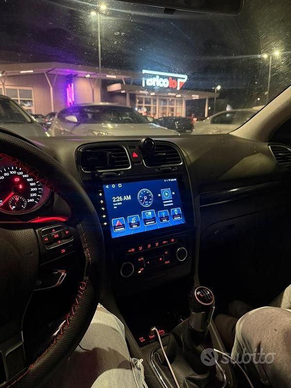 Usata VW Golf VI 122 CV (89 kW) 2010 Blu Utilitaria