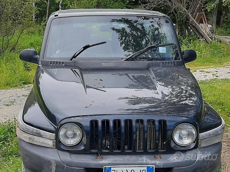 Usata SsangYong Korando 2000 Nero SUV