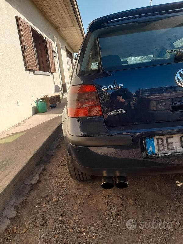 Usata VW Golf III 110 CV (80 kW) 1999 Blu Berlina