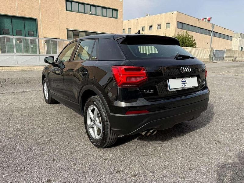 Usata Audi Q2 150 CV (110 kW) 2018 Nero SUV