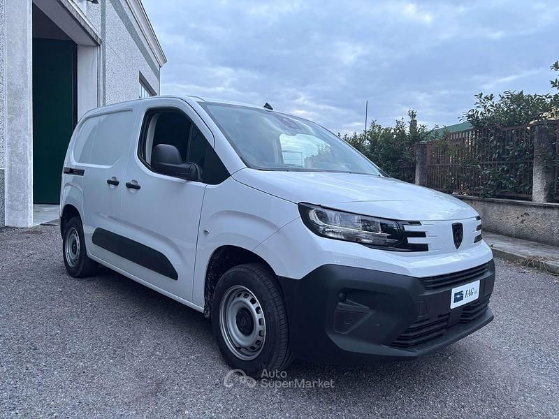 Nuova Peugeot Partner S 101 CV (74 kW) 2025 Bianco Monovolume