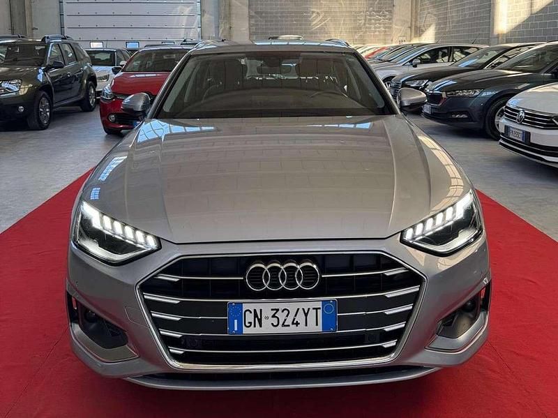 Usata Audi A4 S-Line 163 CV (119 kW) 2023 Argento Station wagon
