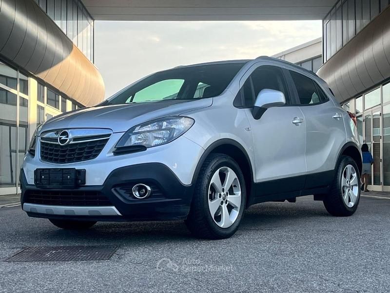 Usata Opel Mokka 136 CV (100 kW) 2015 Argento SUV