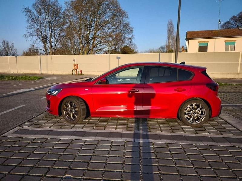 Usata Ford Focus ST-Line X 125 CV (91 kW) 2023 Rosso Berlina