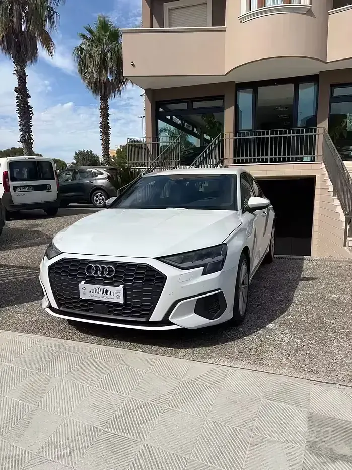Usata Audi A3 Advanced 116 CV (85 kW) 2022 Bianco Berlina