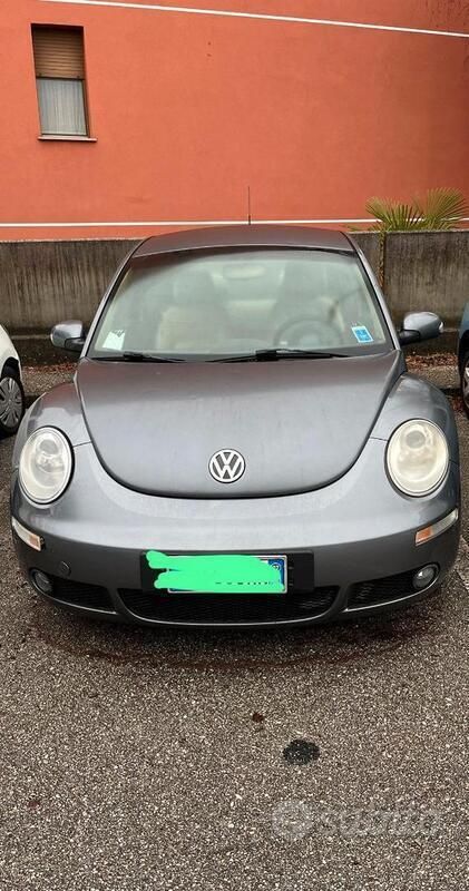 Usata 2007 VW Beetle Tre volumi | 2500 € - Immagine 1/4