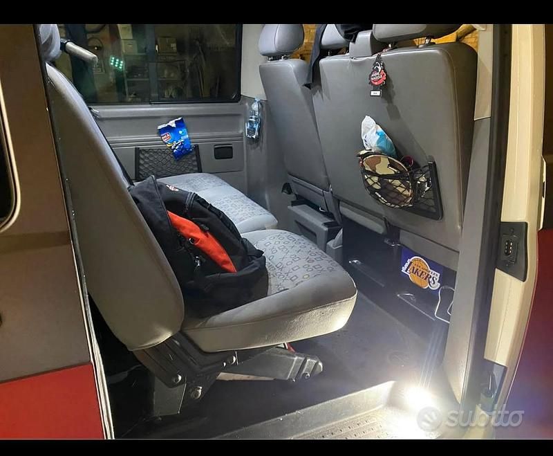 Usata VW Caravelle 2009 Monovolume