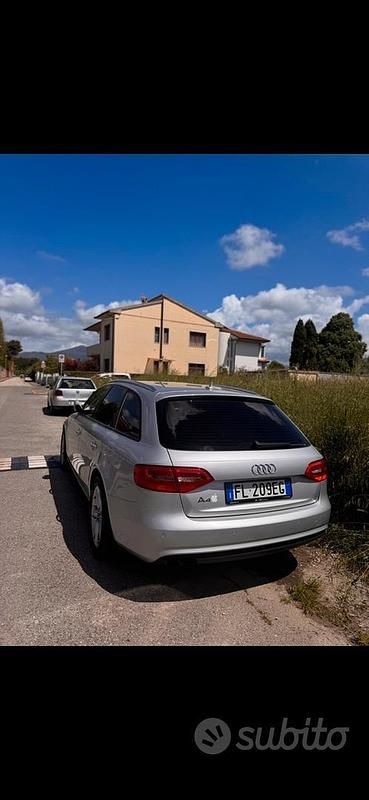 Usata Audi A4 Advanced 143 CV (105 kW) 2012 Grigio Station wagon