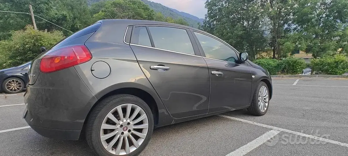 Usata Fiat Bravo Dynamic 120 CV (88 kW) 2012 Utilitaria