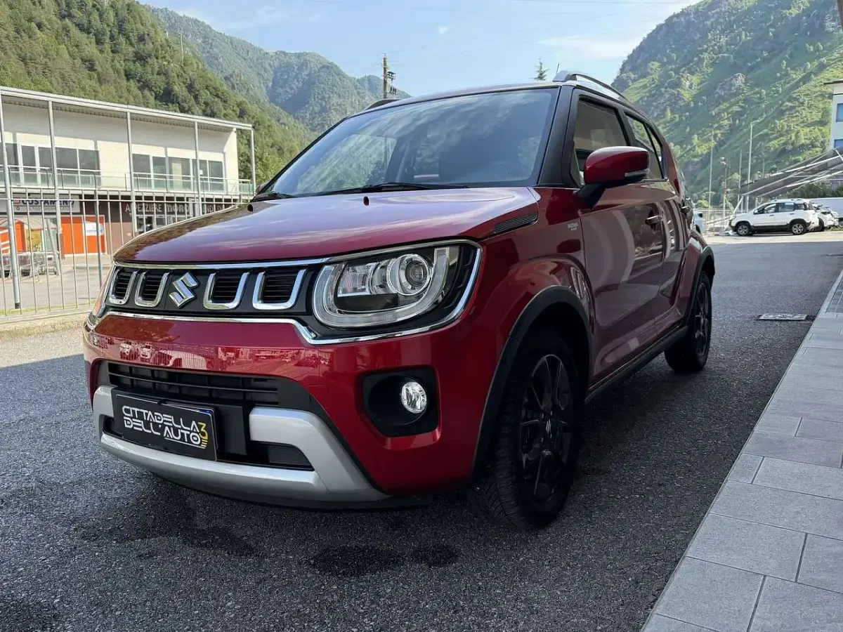 Usata Suzuki Ignis 83 CV (61 kW) 2025 Rosso SUV