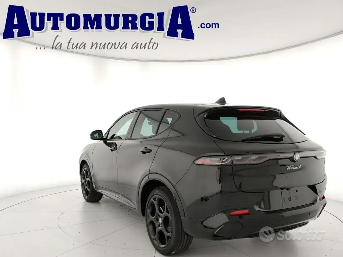 Nuova Alfa Romeo Tonale Edizione Speciale 160 CV (117 kW) 2026 Nero SUV