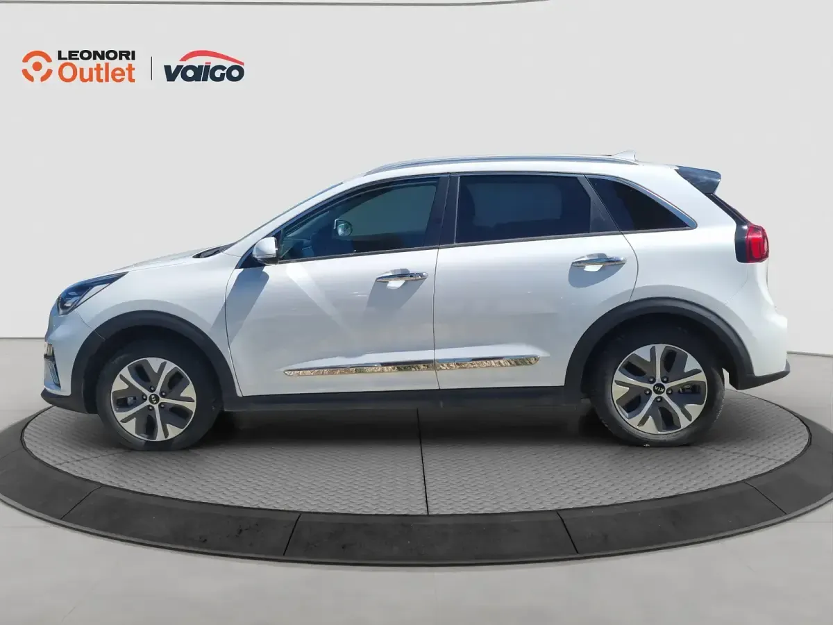Usata Kia e-Niro 11 kW (15 CV) 2021 Bianco SUV