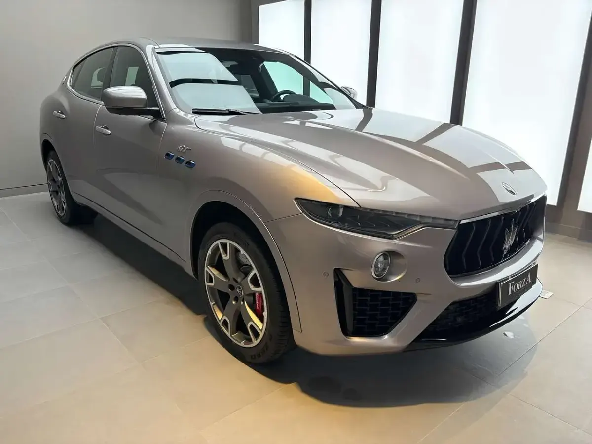 Usata Maserati Levante GT 330 CV (242 kW) 2022 Grigio SUV