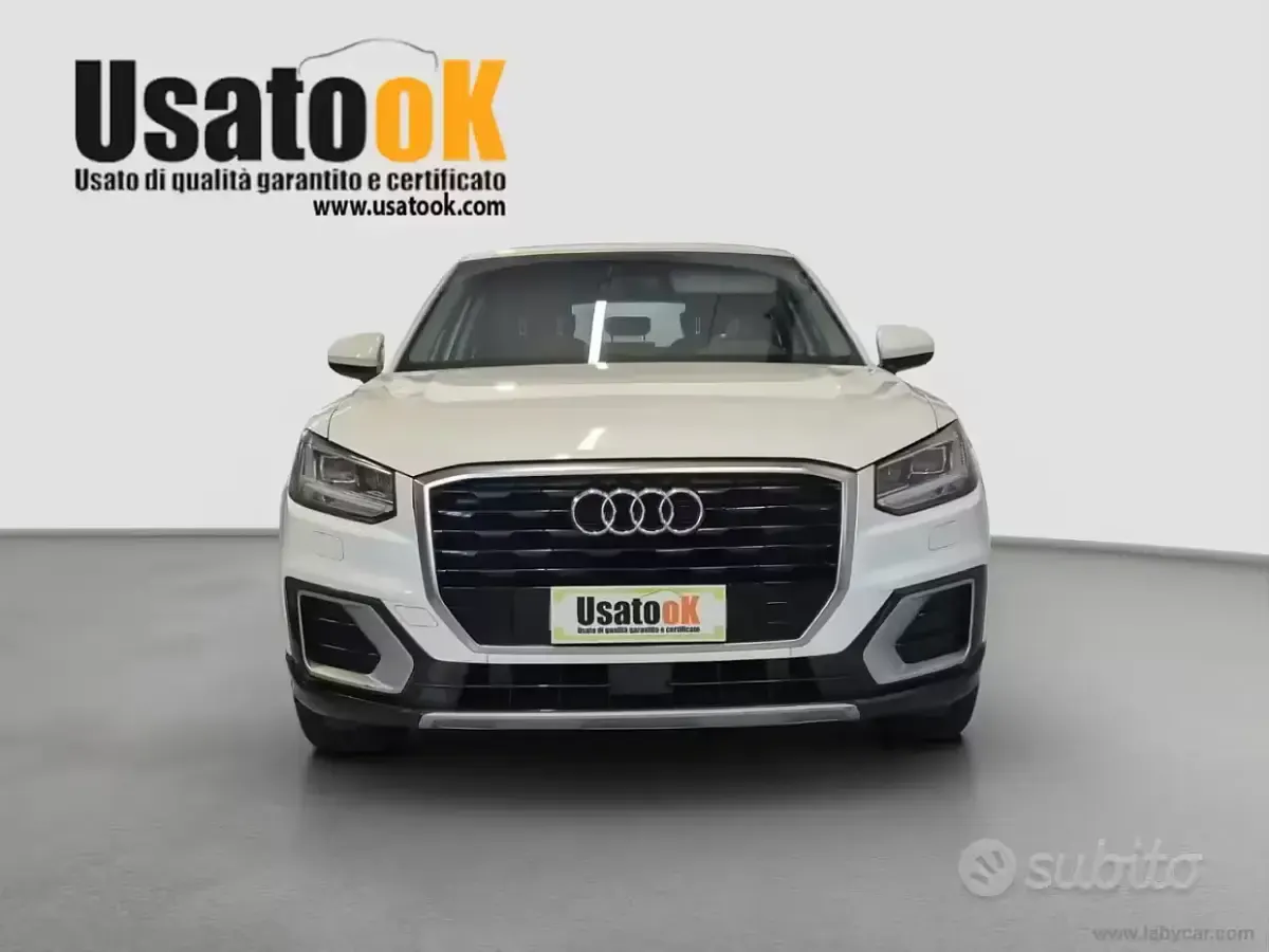 Usata Audi Q2 Business 116 CV (85 kW) 2019 Bianco SUV