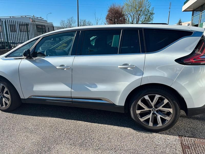 Usata Renault Espace 160 CV (117 kW) 2015 Bianco Monovolume