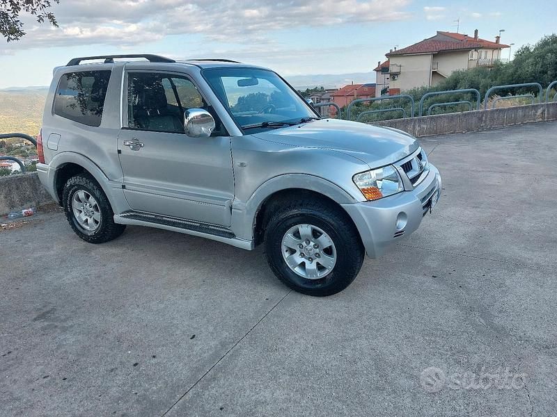 Usata Mitsubishi Pajero 160 CV (117 kW) 2003 SUV