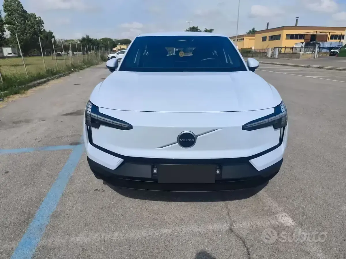 Usata Volvo EX30 Core 200 kW (272 CV) 2025 SUV