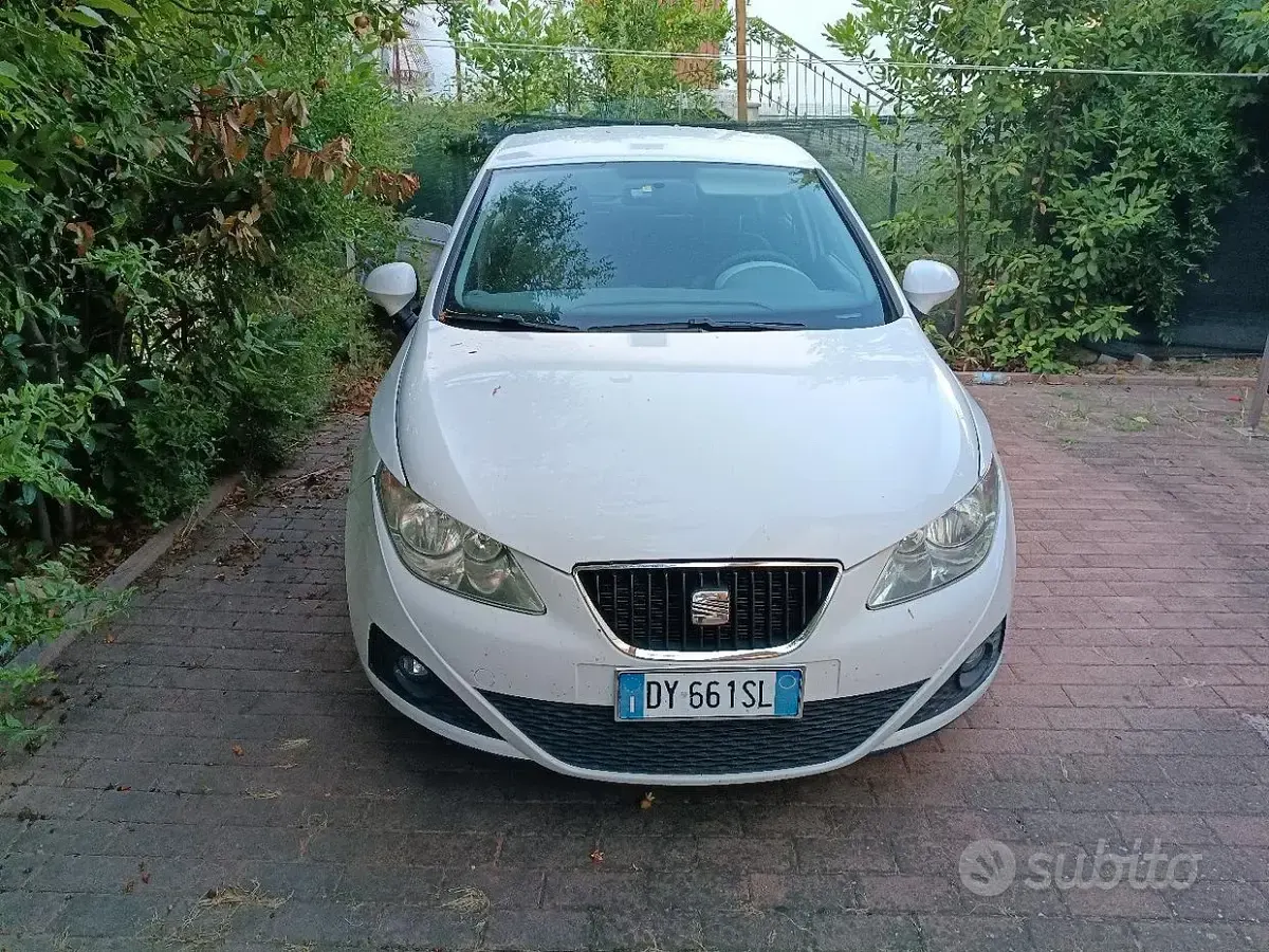 Usata Seat Ibiza 105 CV (77 kW) 2009 Bianco Berlina
