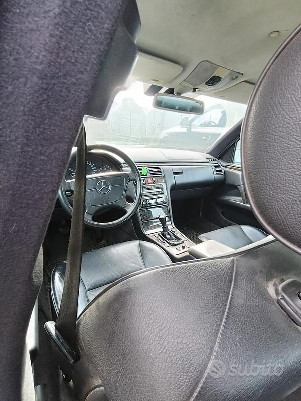 Usata Mercedes E250 113 CV (83 kW) 1998 Berlina