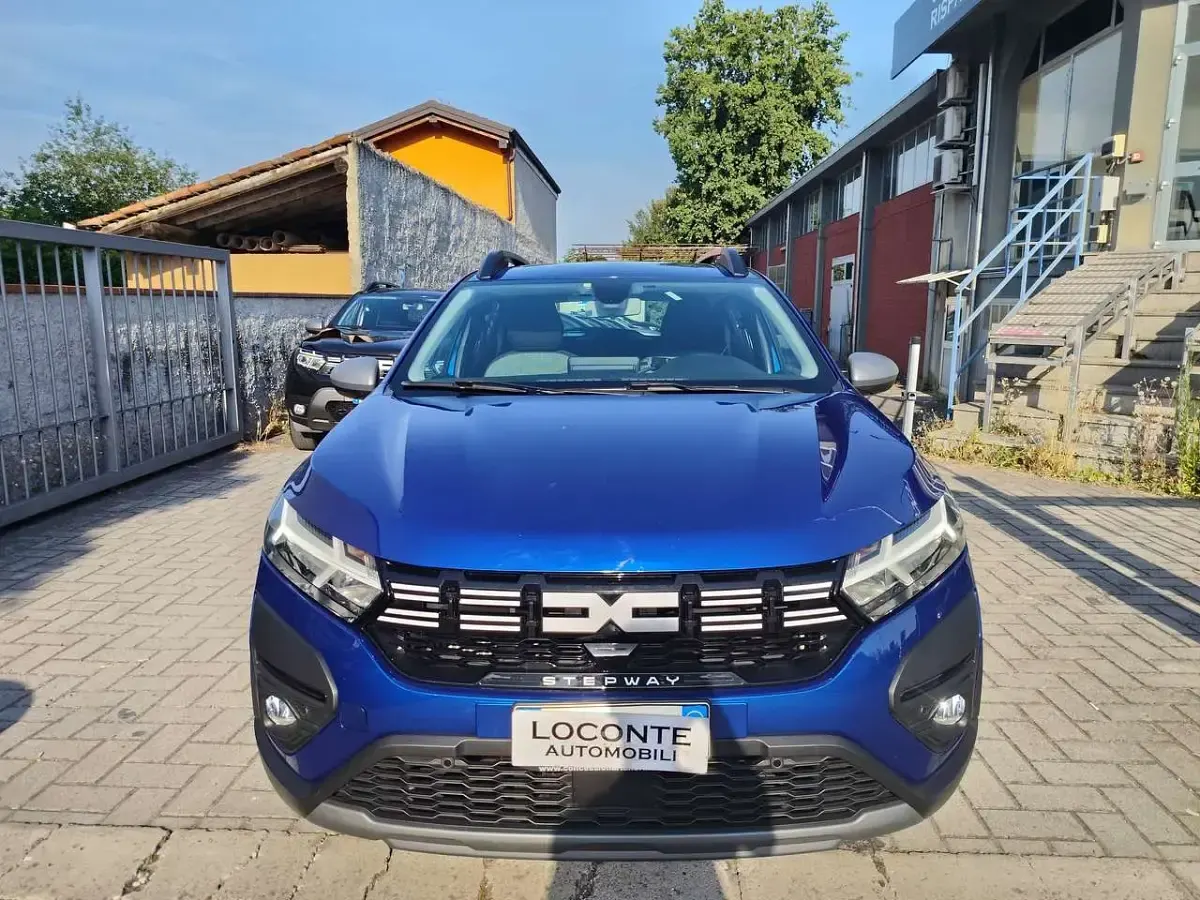 Usata Dacia Sandero Expression 101 CV (74 kW) 2023 Blu/azzurro Berlina
