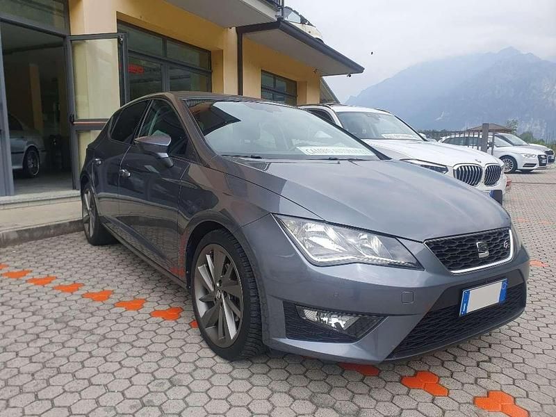 Usata Seat Leon FR 150 CV (110 kW) 2014 Grigio Berlina