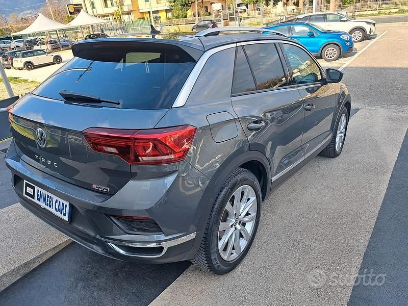 Usata VW T-Roc Advance 150 CV (110 kW) 2018 Grigio SUV